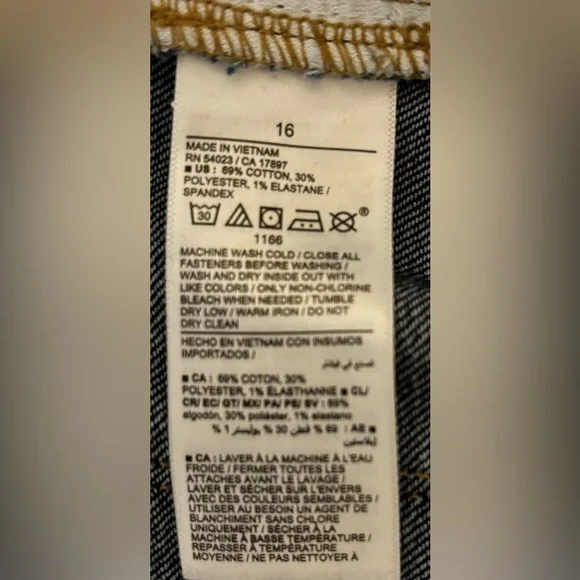 Women’s Old Navy High Rise Super Skinny Dark Wash Denim Jeans - Picture 5 of 5